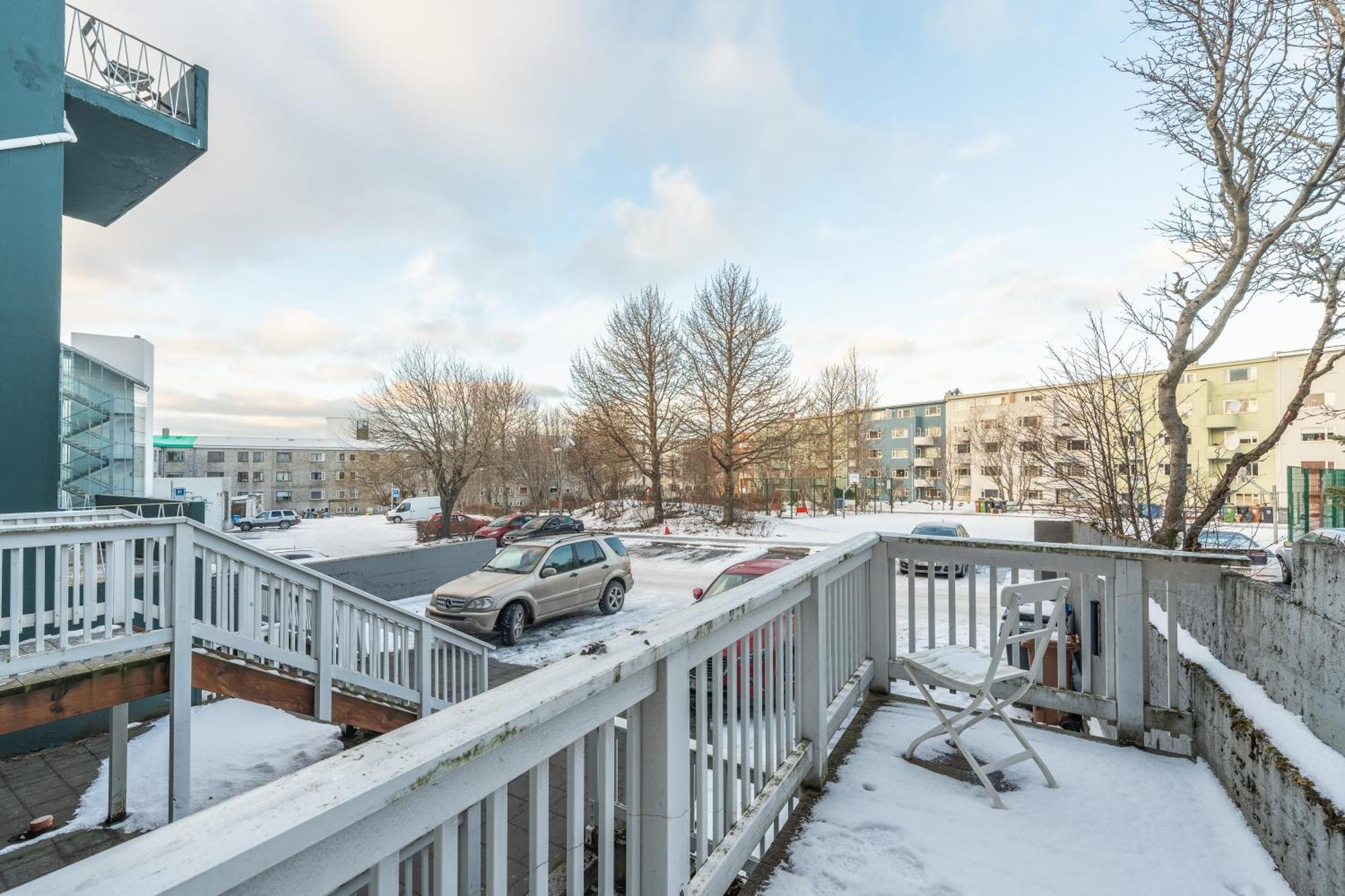 Day Dream Apartments Laugavegur 139 レイキャヴィーク エクステリア 写真